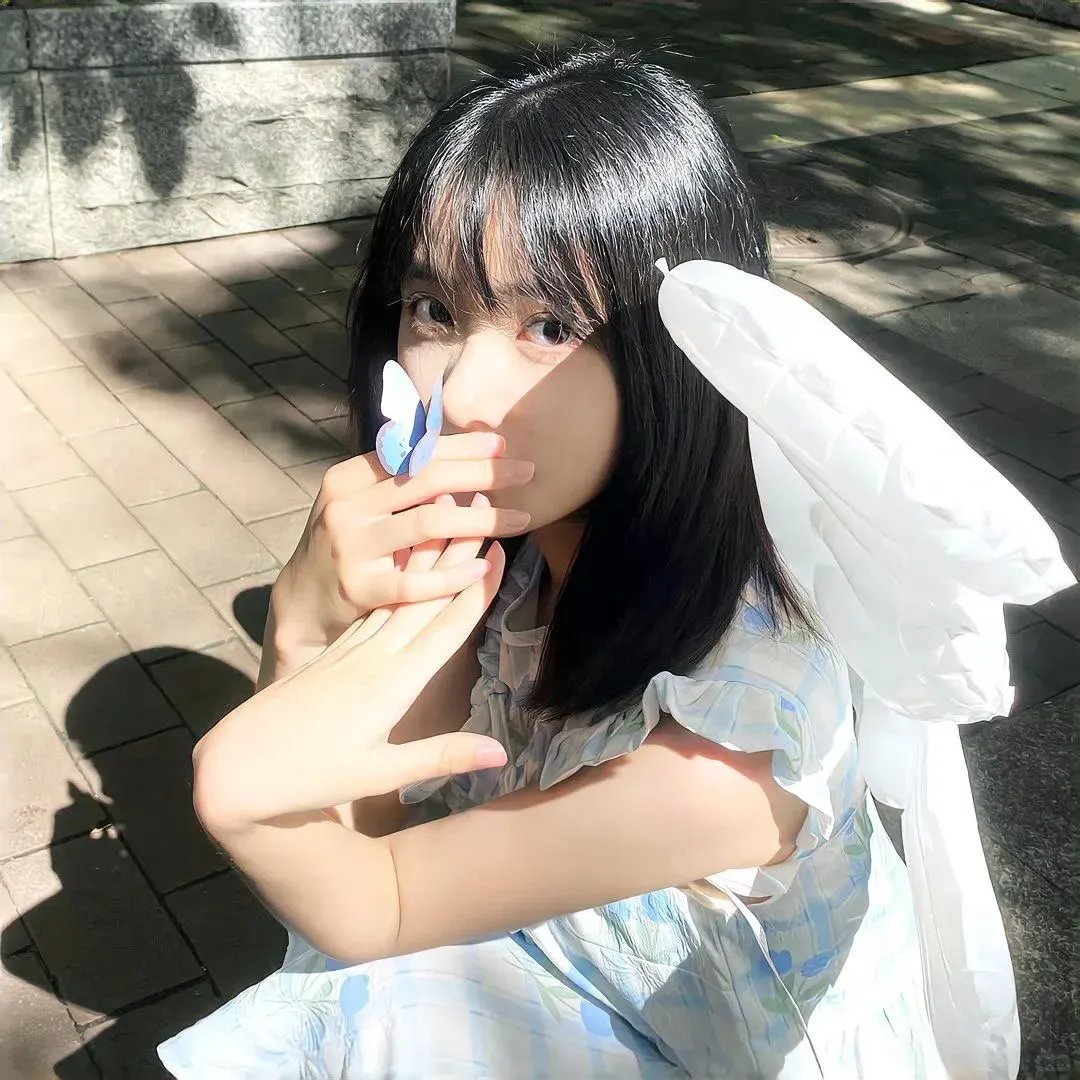 为黛茜小姐开车